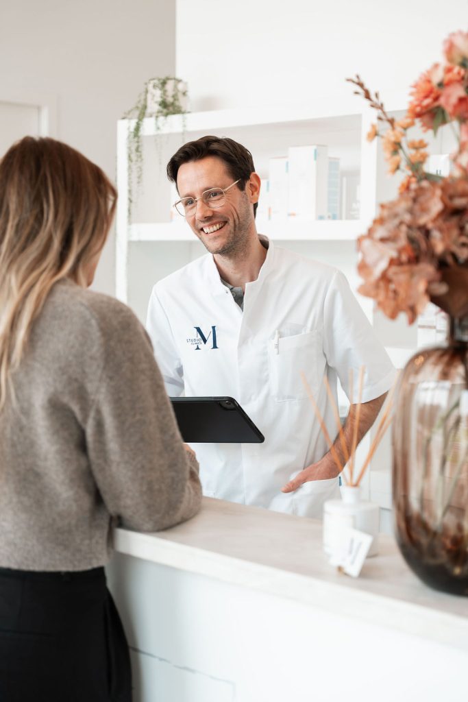 DSC09212 contact studio m clinics