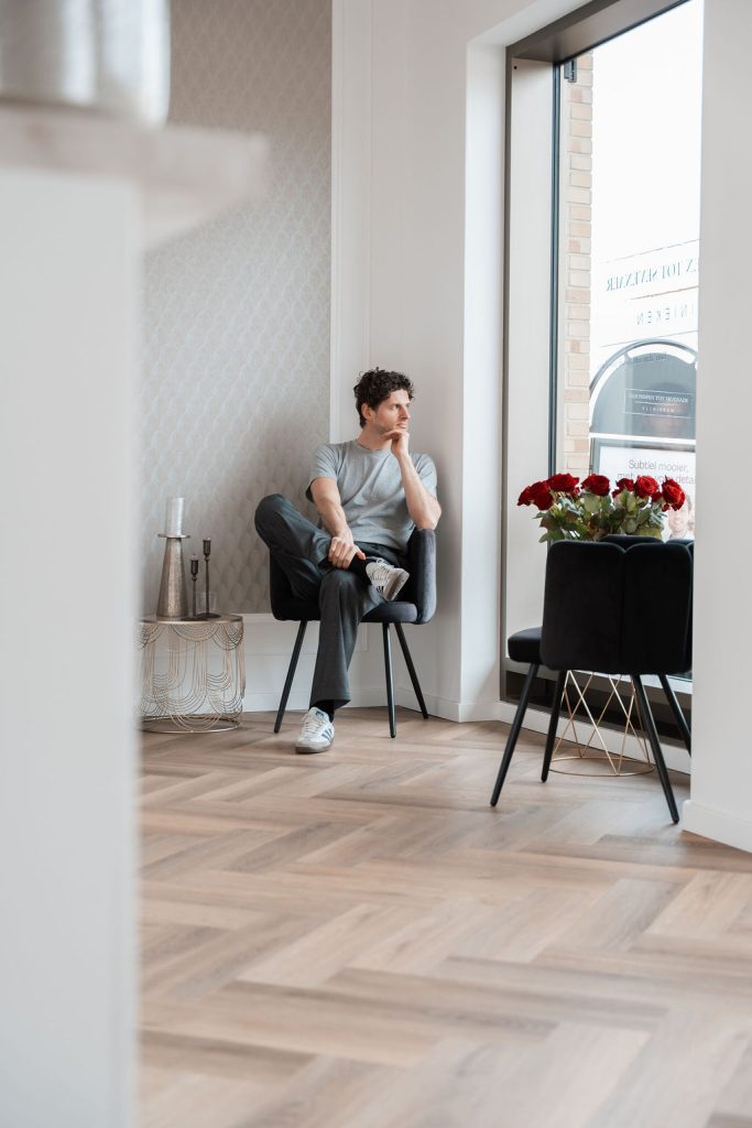 DSC09946 contact studio m clinics